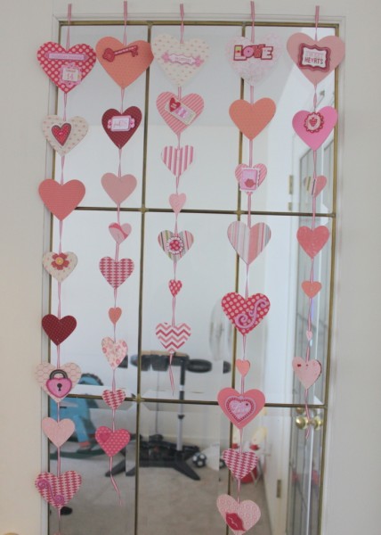 Heart garland for Valentines day